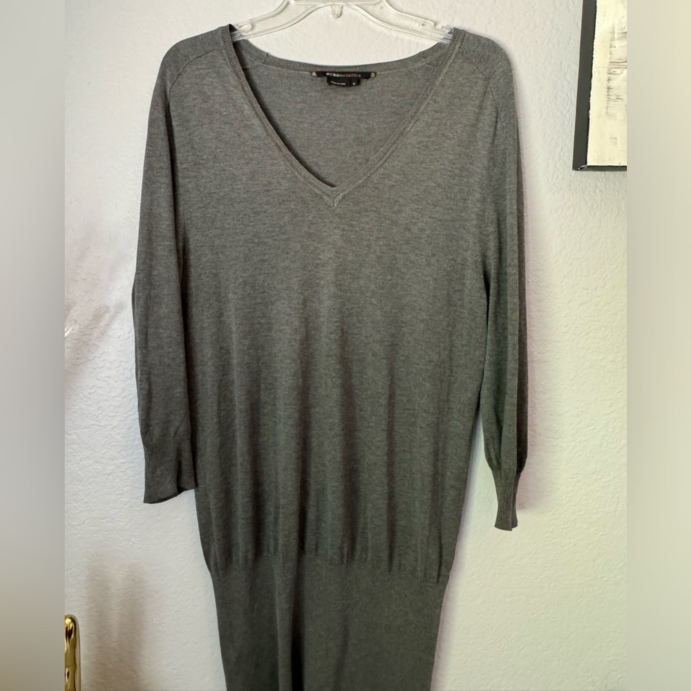 BCBG MaxAzria Grey Tunic Silk & Cotton Blend Sweater Size S. V-Neck.